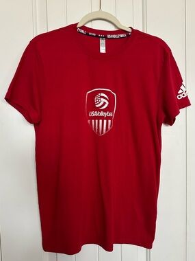 Adidas USA Volleyball Red Crew Neck T-Shirt
